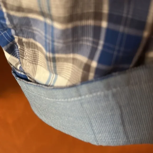 Banana Republic Western shirt with pearl snaps Size Small Slim Fit - Picture 3 of 3